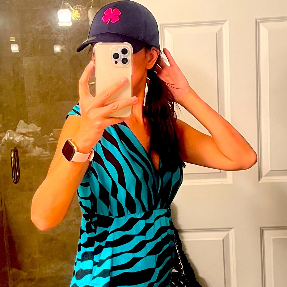 Blue zebra top